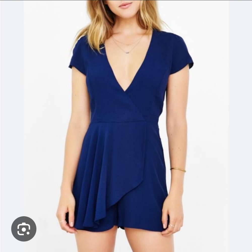 Kimchi Blue Deep Blue V-Neck Romper